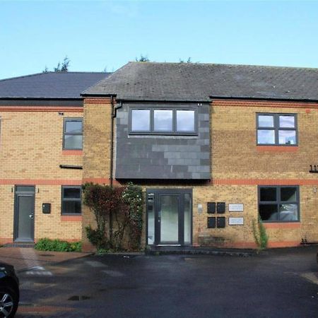 Apartamento Marvellous New Build 2 Bed Flat - 1 Ophelia Court Epsom Exterior foto